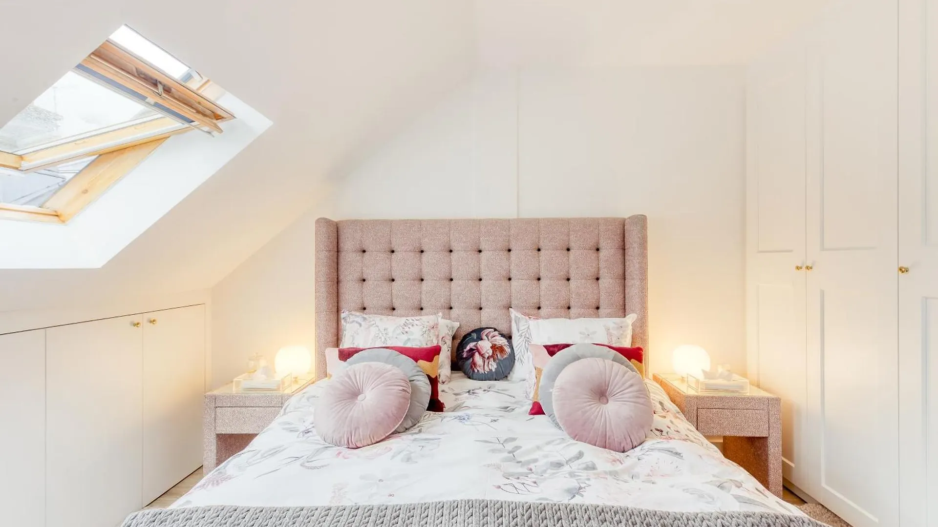 Lejlighed Escapade Luxe A Deux Pas Des Champs-Elysees Paris